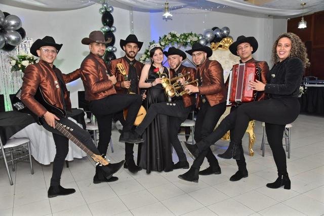 Celebración de 15 años en Eventos Channel